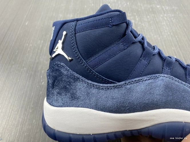 Rep VELVET WMNS AR0715-441 JORDAN MIDNIGHT AIR 11 NAVY 0529